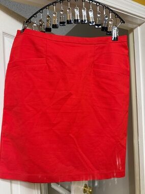 H & M Classic Corally Red Women's Pencil Skirt